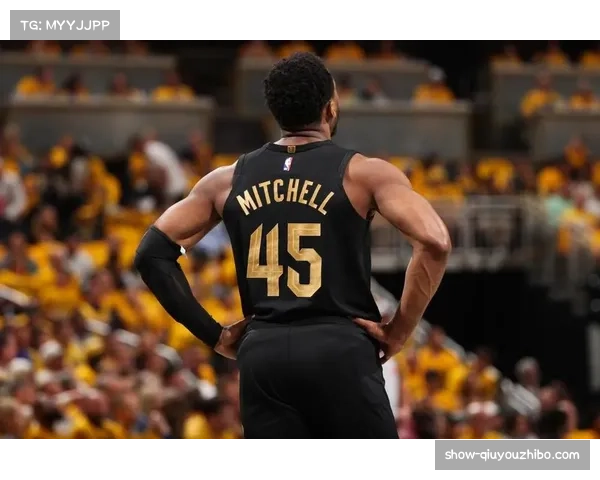 米切尔谈阿特金森指导理念 积极牺牲自我助力队友冲击总冠军